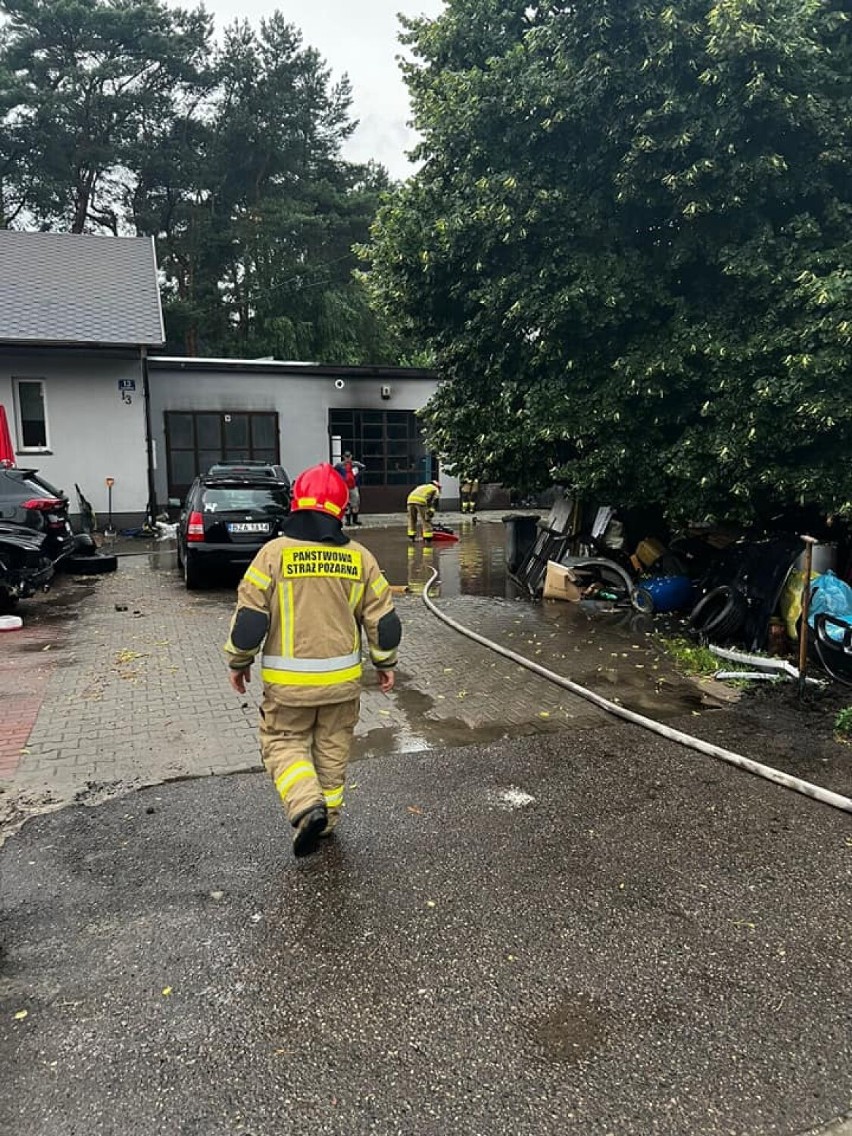 Burze na Mazowszu. Blisko 140 interwencji straży pożarnej....