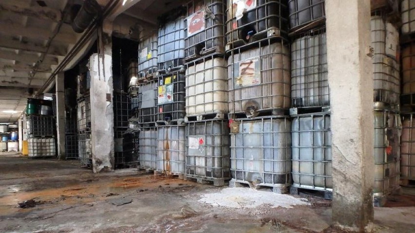 Utylizacja niebezpiecznych odpadów z Czarnej Dąbrówki kosztować ma 8 milionów złotych! Sąd wydał wyrok