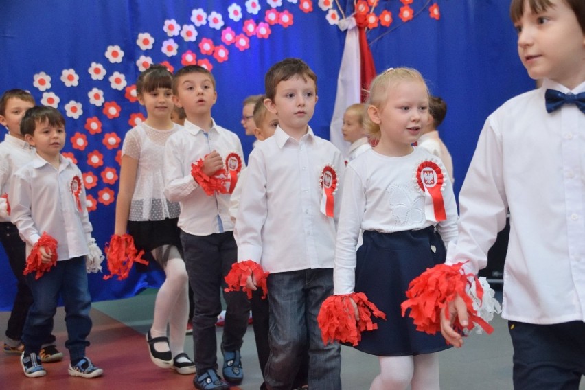 Przedszkole nr 2 w Skierniewicach w patriotycznym nastroju [ZDJĘCIA]