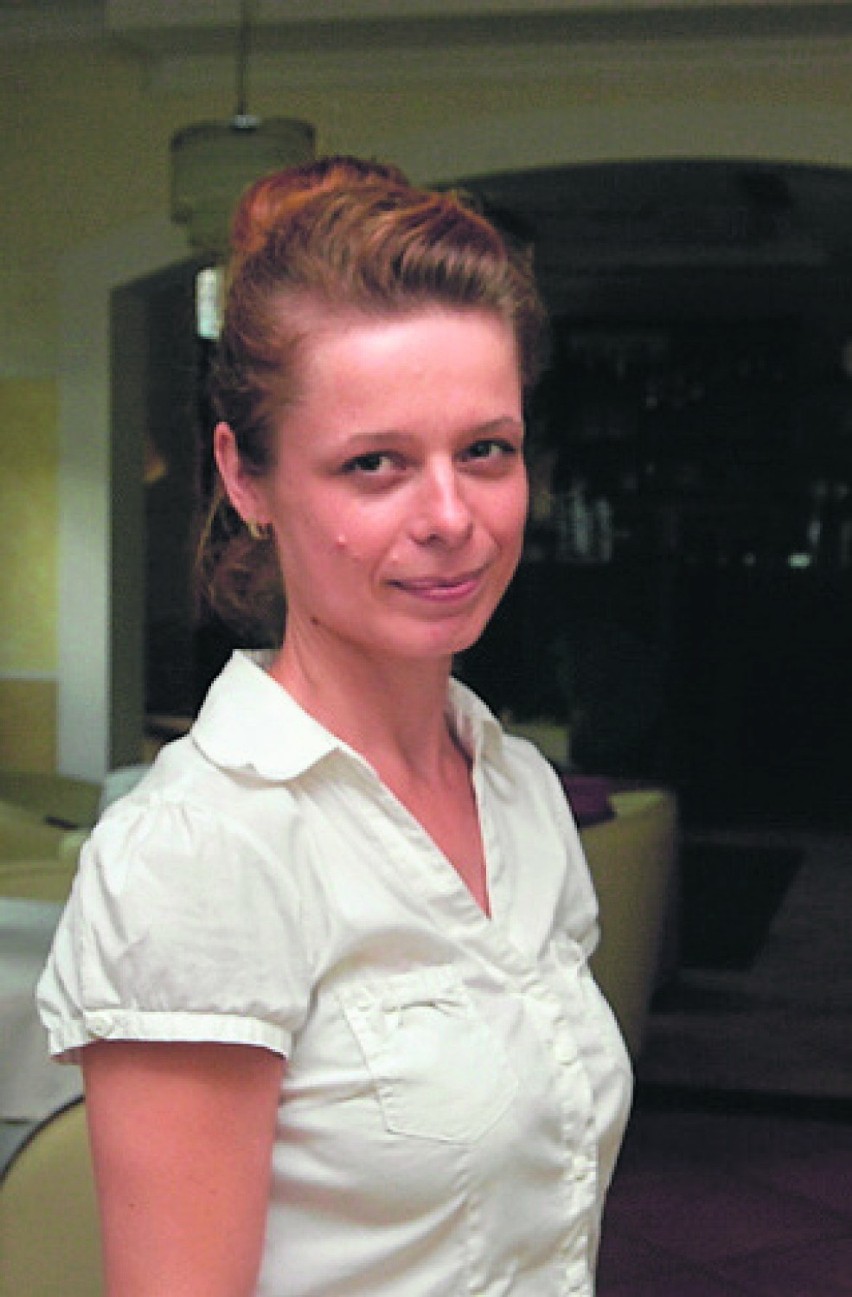 Sylwia Czapska, kelnerka w restauracji Pod Abażurem w...