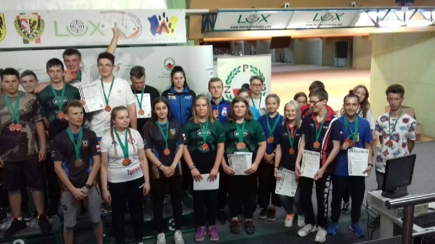 Radomsko: medale OKSS „10-ka” w Mistrzostwach Polski Juniorów Młodszych [ZDJĘCIA]