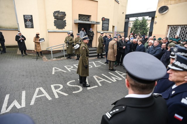 13 grudnia przypada 42. rocznica wprowadzenia stanu wojennego w Polsce.