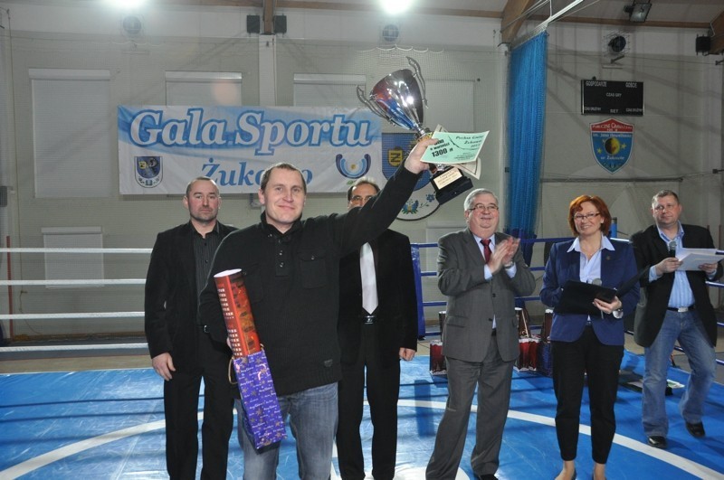 Żukowska Gala Sportu. Galeria zdjęć z wręczenia nagród najlepszym w 2011 roku