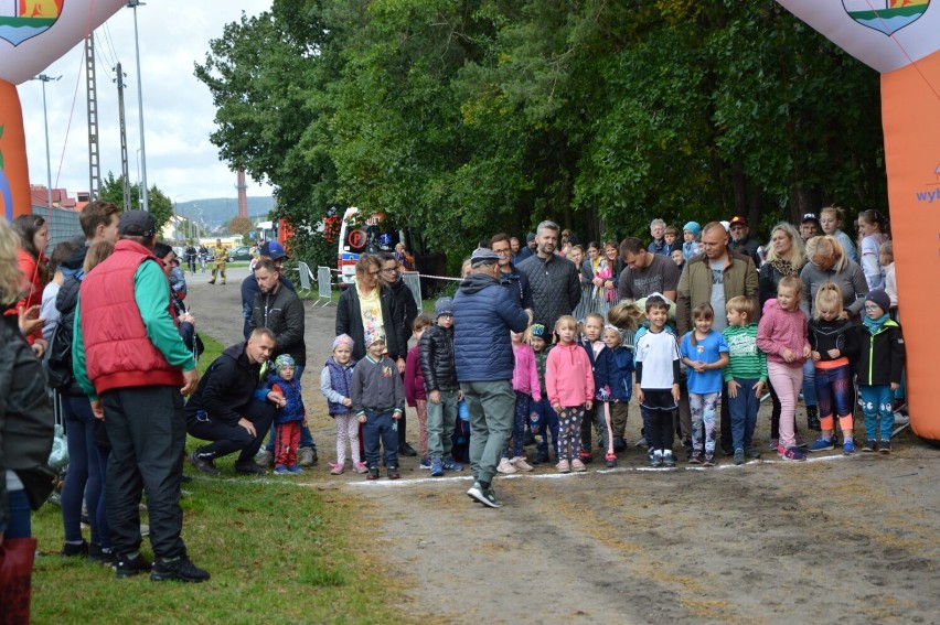 Lębork. Wróciła rywalizacja o Grand Prix w przełajach. Największa frekwencja wśród dzieci