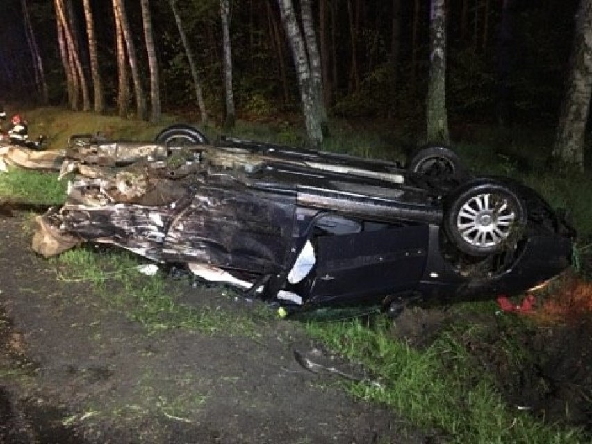 Śmiertelny wypadek samochodowy w Ostrowinie (AKTUALIZACJA)