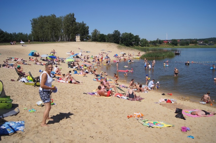 Piknik sportowo-rekreacyjny nad zalewem w Przedborzu