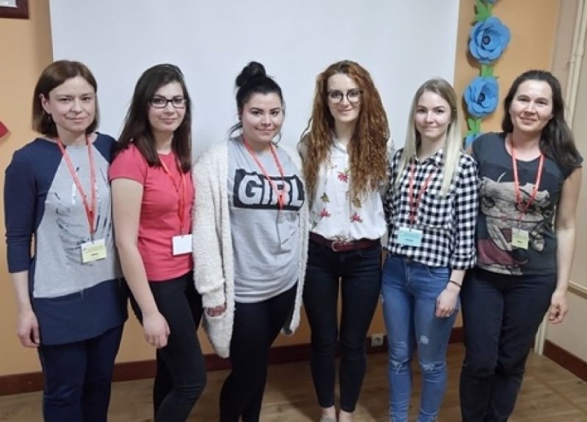 Uczennice SOSW w Rydzynie wzięły udział w olimpiadzie języka...