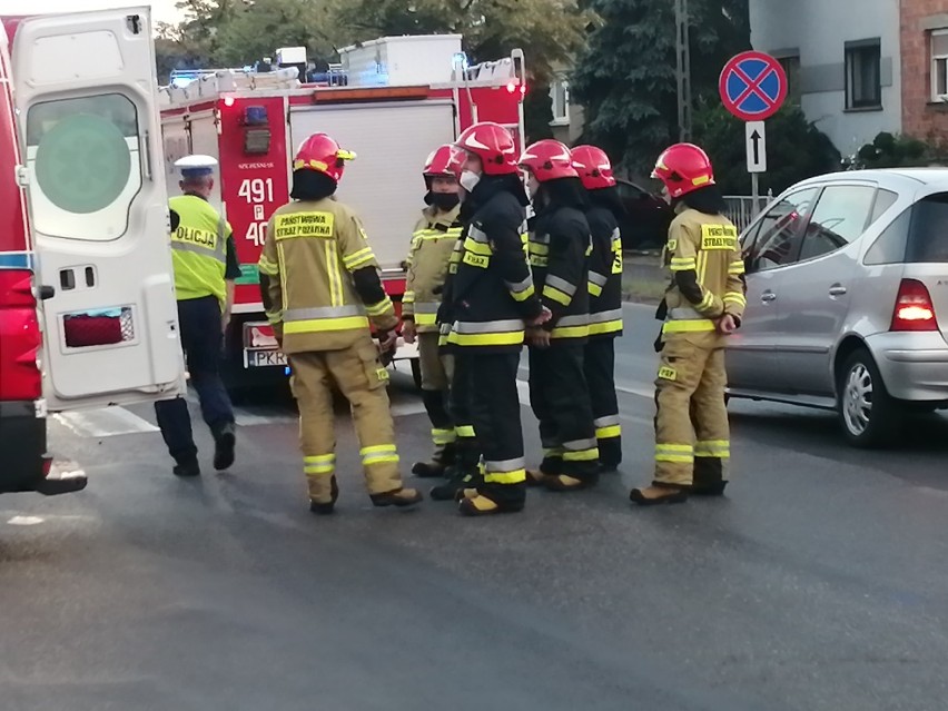 Wypadek motocykla z osobówką. Motocyklista trafił do szpitala [ZDJĘCIA]            