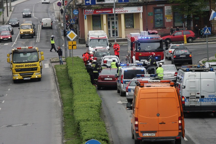 Wypadek na ulicy Pocztowej w Legnicy