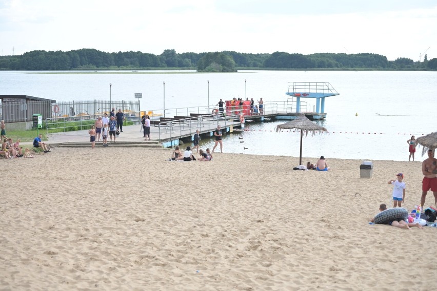 15-letni chłopiec utonął w Jeziorze Rudnickim w Grudziądzu. Kolejna tragedia nad wodą w regionie