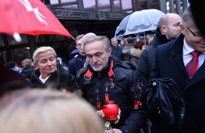 Marsz Solidarności z Francuzami przeszedł ulicami Gdyni [ZDJĘCIA]
