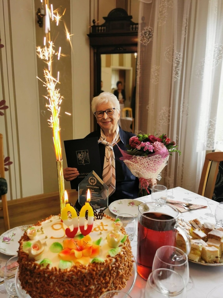 90 urodziny Haliny Kędziory spod Damasławka. Życzenia jubilatce złożył wójt 