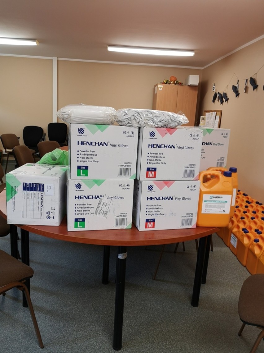 Środki ochrony przed koronawirusem trafiły do Ośrodka Pomocy Społecznej w Nysie