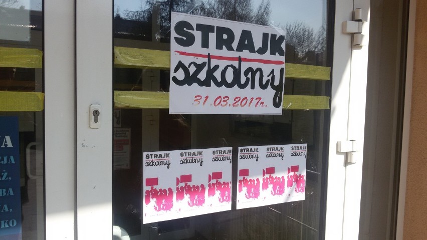 Strajk szkolny 2017 w Dąbrowie Górniczej [ZDJĘCIA]