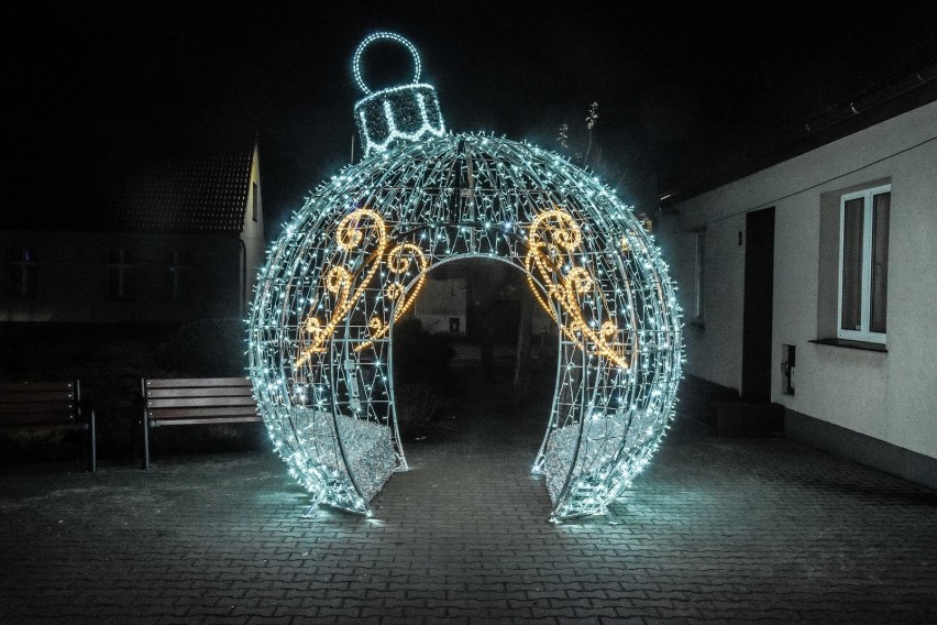 Ostroróg. Miasto rozświetliły świąteczne iluminacje [ZDJĘCIA]