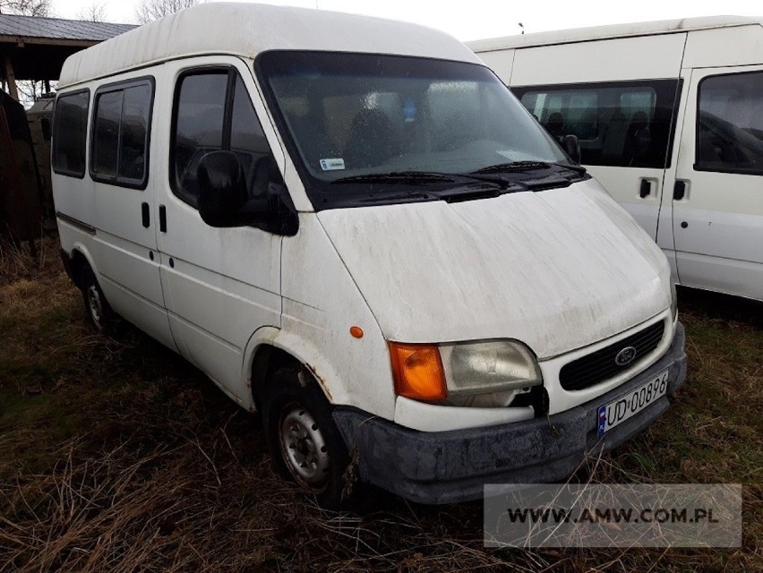 FORD TRANSIT FT 100S 2,5 z 1999 roku - 3 tys. zł netto