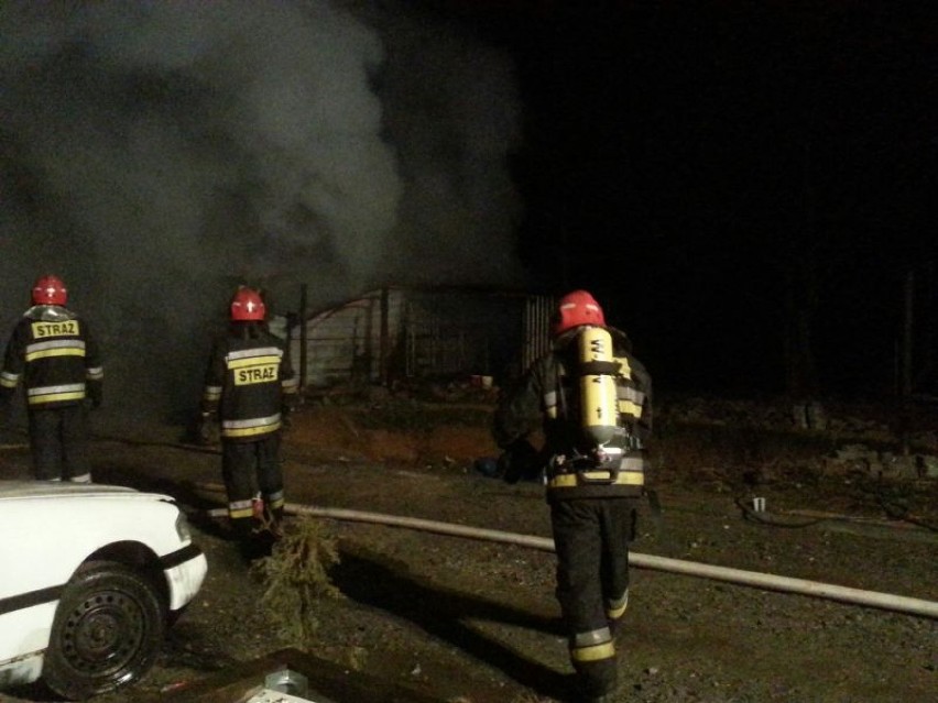Pożar przy ulicy Syrokomli w Wodzisławiu Śl. Syn podpalił garaż?