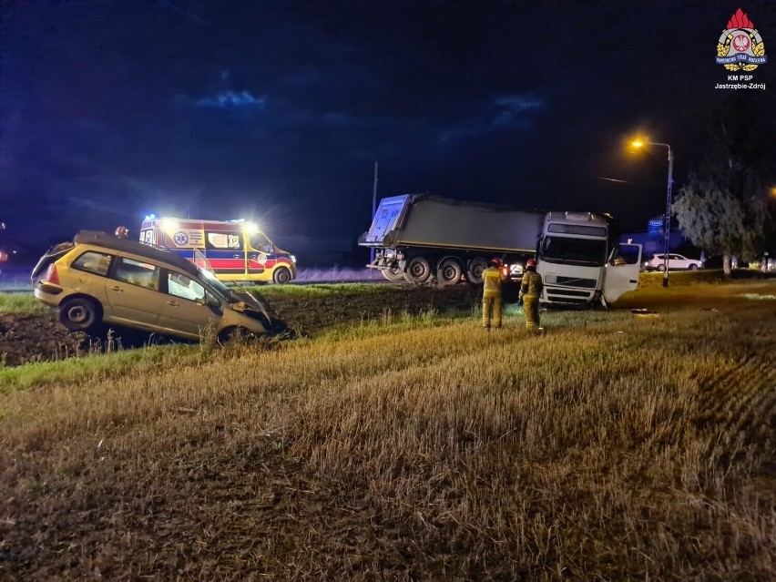 Na skrzyżowaniu ul. Pochwacie, Gagarina i Rybnickiej...