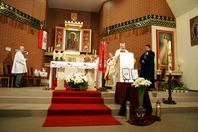 Msza św. w kościele garnizonowym w Pile.