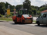 Miliony złotych na przebudowę lokalnych dróg w powiecie chrzanowskim i wadowickim. Gdzie wyremontowane zostaną drogi?