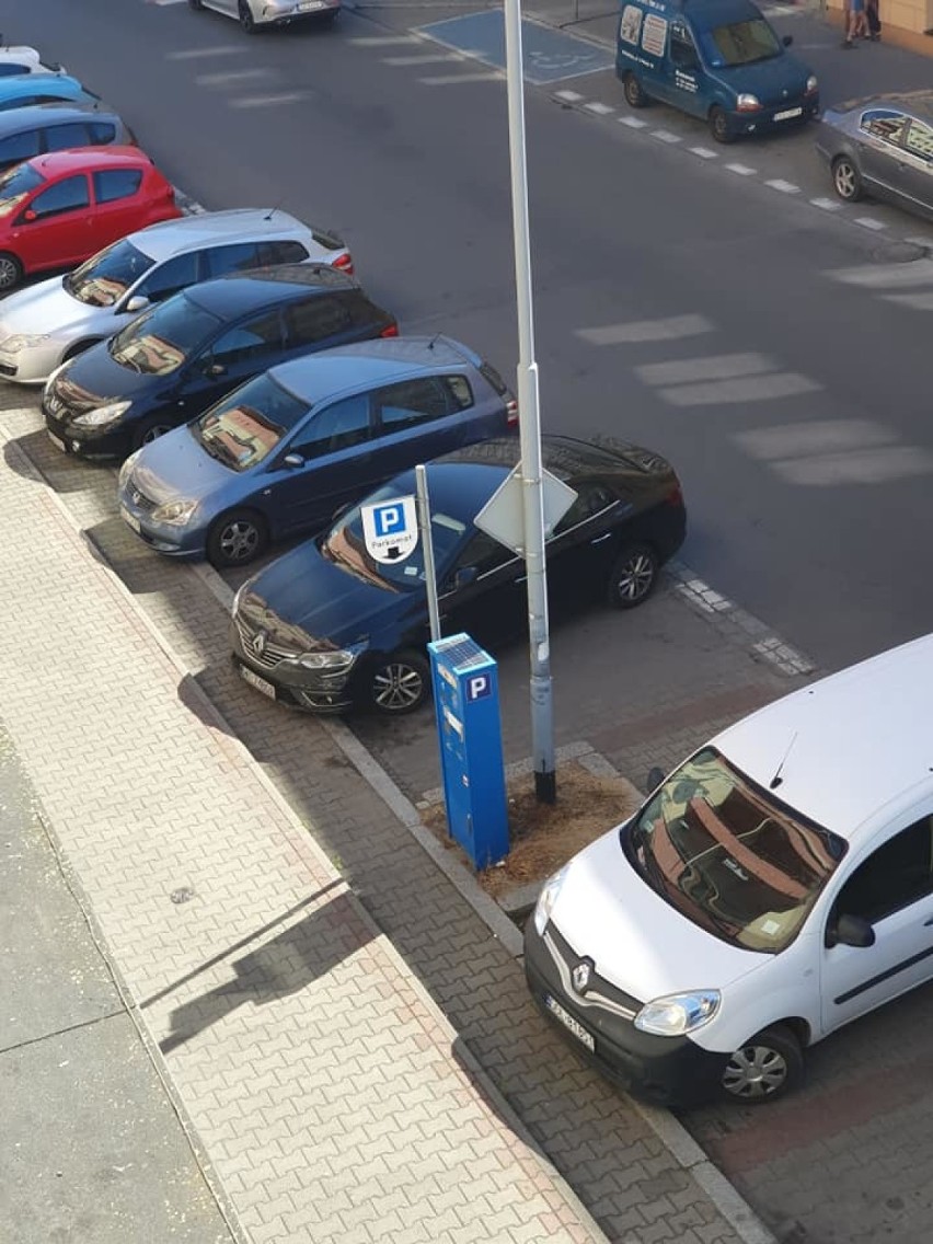 Mistrzowie parkowania z Oleśnicy i okolic. Oto najciekawsze przypadki mijającego roku!