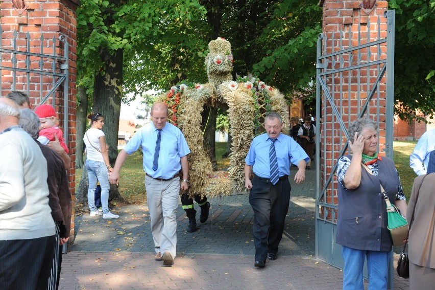 Dożynki w Mikołajkach Pomorskich. Gminne święto plonów [ZDJĘCIA]