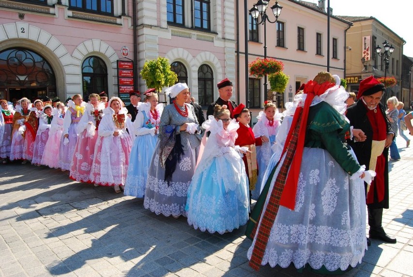 3 maja 2016 Polonez żywiecki w wykonaniu Asysty Żywieckiej