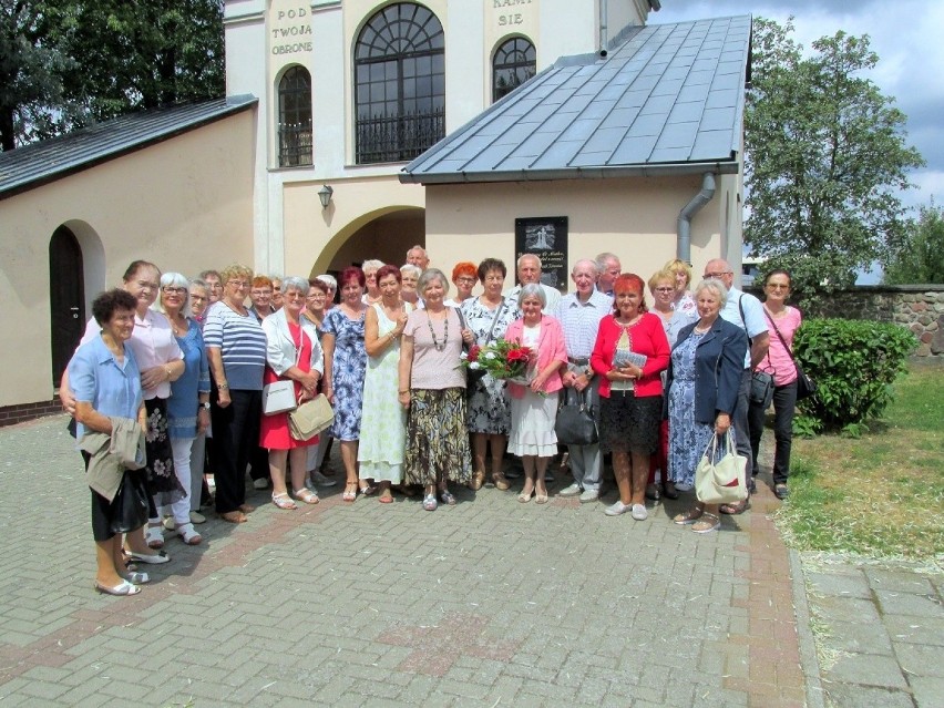 Pielgrzymka do Rokitna członków Koła Terenowego Kosieczyn –...