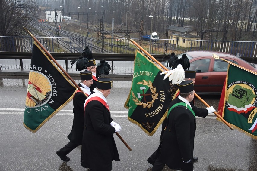 Barbórka 2018 w Bytomiu. Zagrała górnicza orkiestra ZOBACZCIE ZDJĘCIA I WIDEO