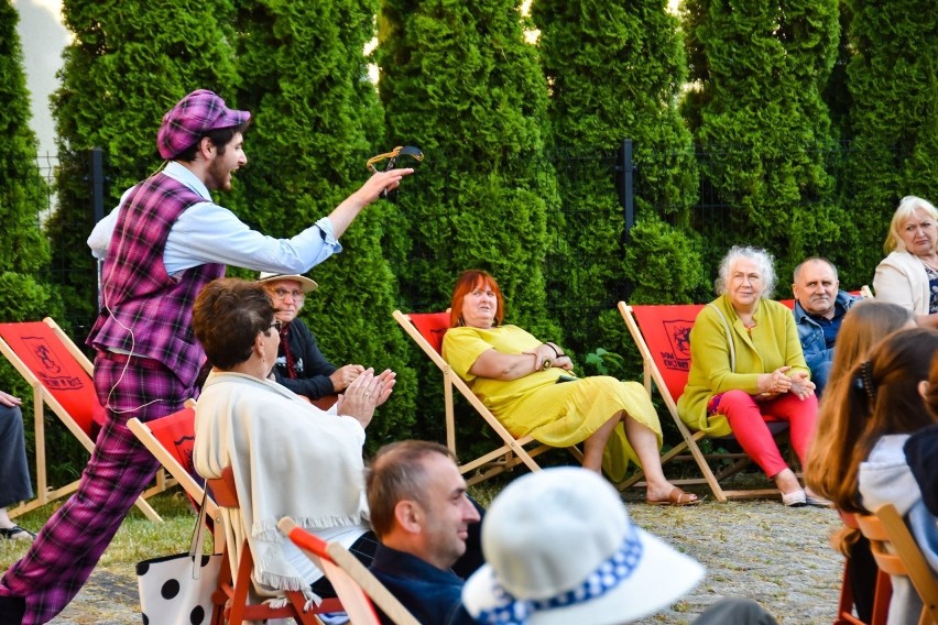 Koncert się odbył, publiczność była zachwycona, a...