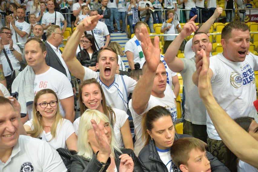 Kibice podczas spotkania Arka Gdynia - Anwil Włocławek 97:109. Półfinał EBL 2019 - mecz nr 5 [zdjęcia - część I]