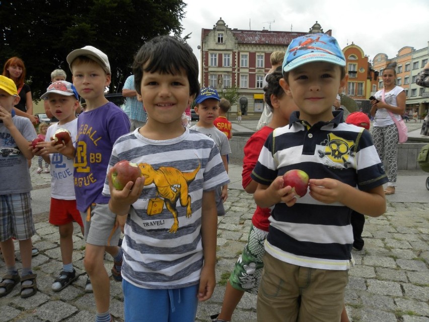 Człuchów je jabłka na złość Putinowi