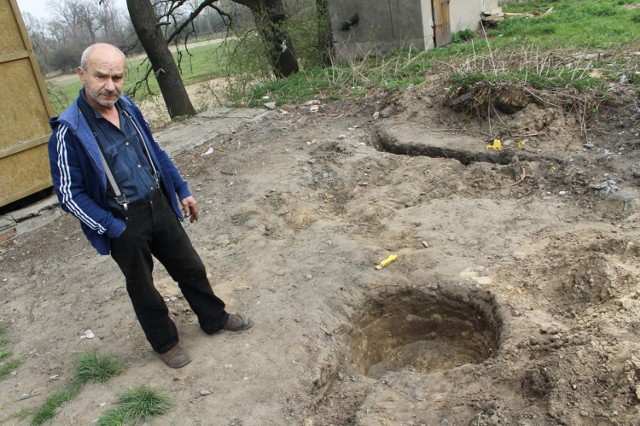 Edward Kowalczyk jest jednym z mężczyzn, którzy odnaleźli kości