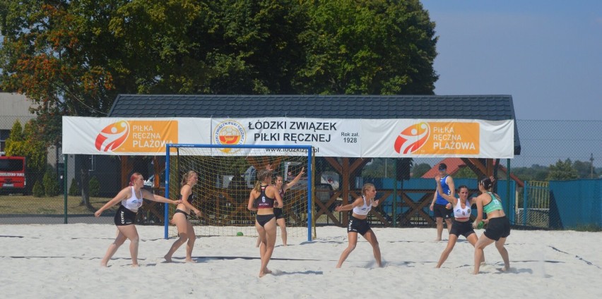 Mistrzostwa Polski w piłce ręcznej plażowej w Sulejowie...