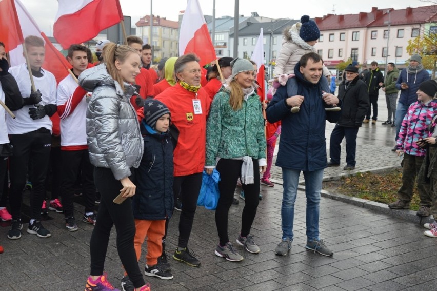 Blisko 500 uczestników Biegu Niepodległości w Tomaszowie...