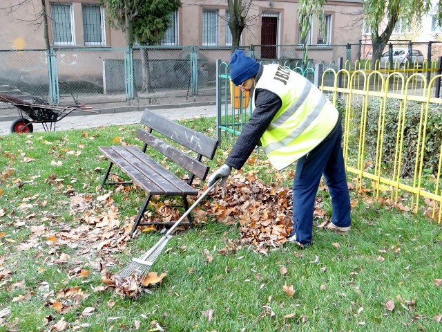 Odpracowanie czynszu to dla pani Agnieszki, tak jak większości zadłużonych mieszkańców to jedyna szansa na odpracowanie długów