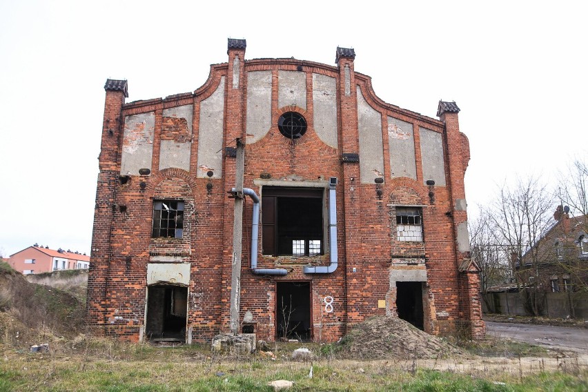 Zobaczcie zdjęcia i poznajcie mroczą historię zakładów w...