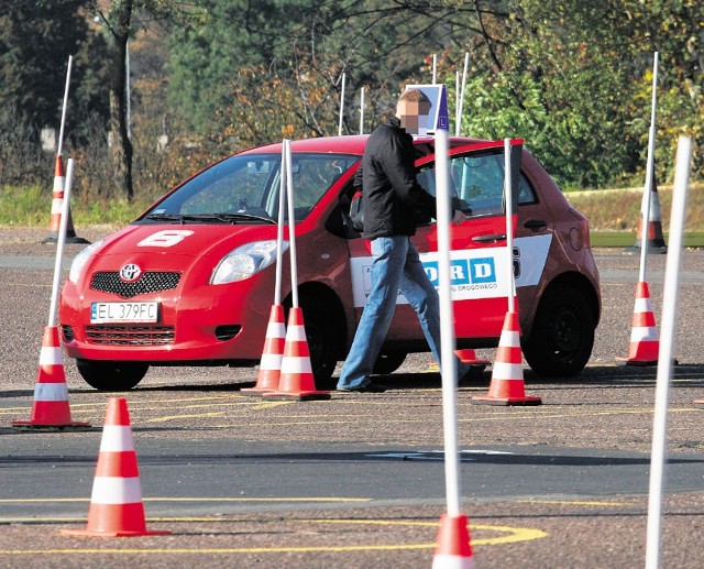 Średnia zdawalność egzaminów na prawo jazdy w łódzkim WORD wynosi 25 procent