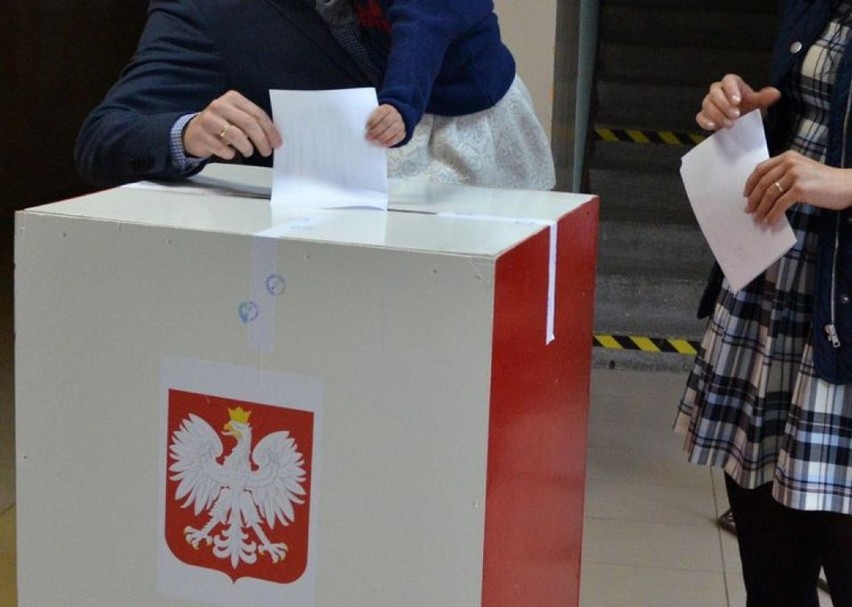 Wybory prezydenckie w Łodzi. Ponad 10 tys. osób dopisało się do spisu wyborców. Co z wyborcami na kwarantannie?