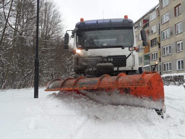 Tak z zimą walczyliśmy w zeszłym roku. Jak drogowcy spiszą się w tym?