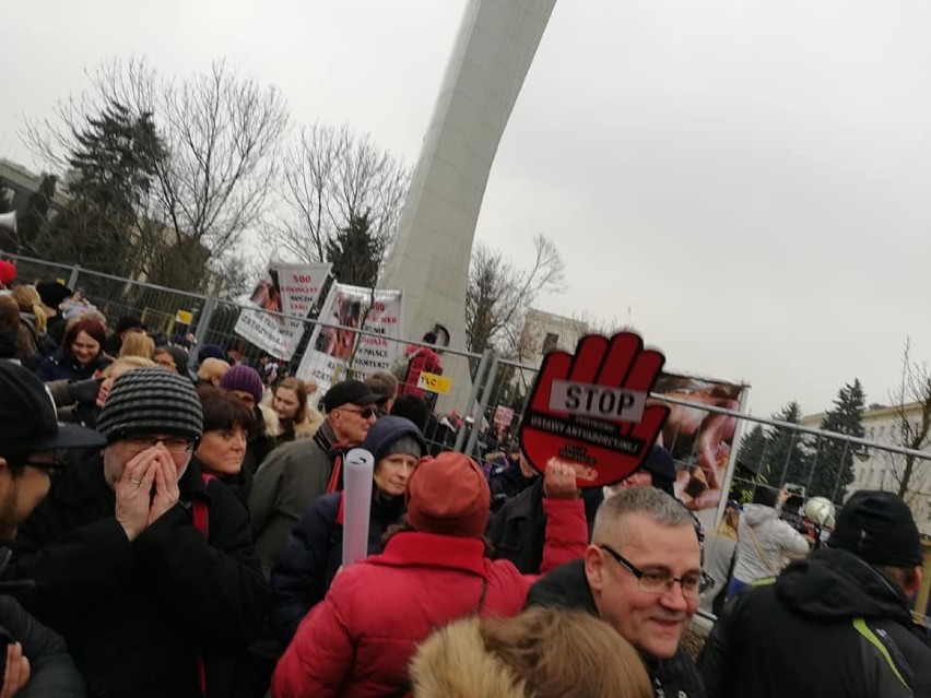 Czarny Piątek: Radomszczanki na marszu w Warszawie