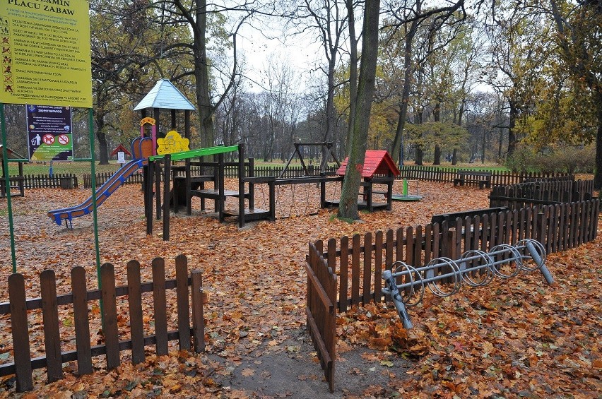 Placu zabaw w parku nie będzie. Wiceprezydent Piotr Łyżeń wyjaśnia