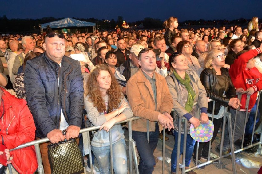 MajOSTaszki 2016: Tłumy na koncercie Zakopower [ZDJĘCIA]