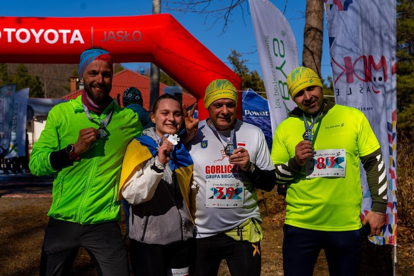 Co roku nasi biegacze stają na podium Biegu Beskidnika, w...