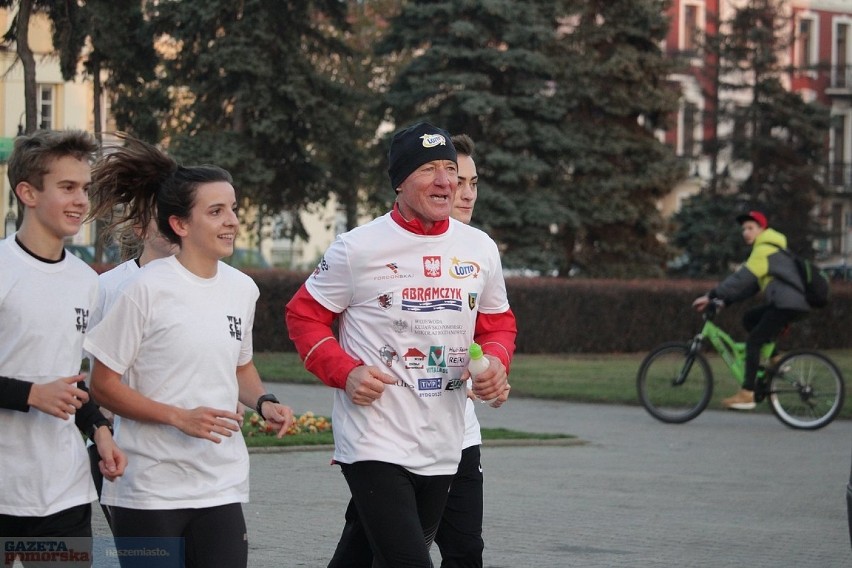 Andrzej Urbaniak to ultramaratończyk z Bydgoszczy....