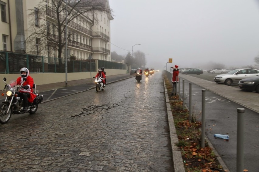 Szczecińscy motocykliści rozdają uśmiechy. Możesz zostać Mikołajem!