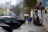 Na Krakowskim Przedmieściu nie ma już donic z drzewami. W ich miejsce pojawią się nowe nasadzenia