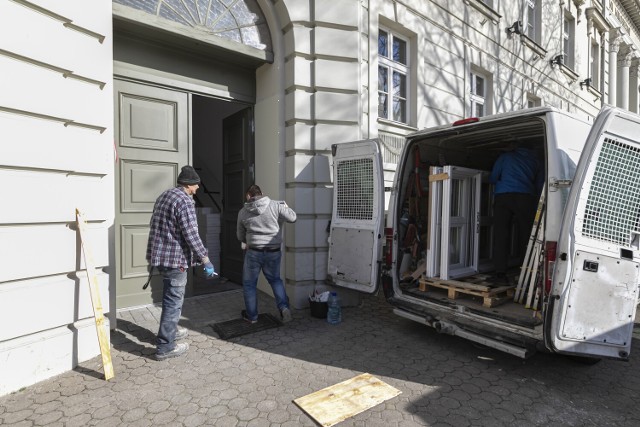 W socjalnym barze mlecznym w bydgoskiej bazylice prace jeszcze trwają, ale przed Wielkanocą obiekt powinien być gotowy i w pełni wyposażony.