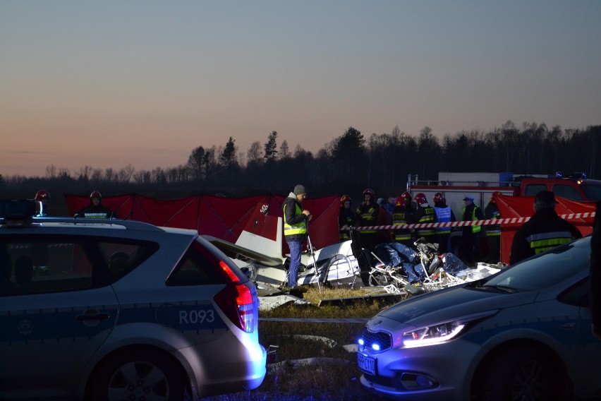 Wypadek lotniczy w Rudnikach. Zginął szef sekcji pilotów Aeroklubu Częstochowskiego [ZDJĘCIA]