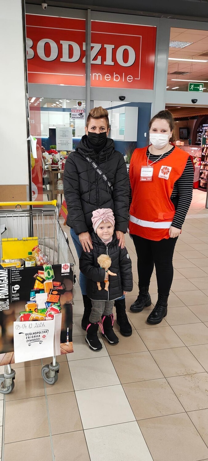  Puck. W weekend zbiórka  zbiórka żywności i środków chemicznych na rzecz podopiecznych puckiego oddziału Caritas. Możesz pomóc!